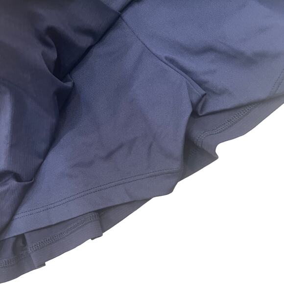 Bette & Court Golf/Tennis Skort Size Medium Navy Blue NWT - Picture 9 of 9